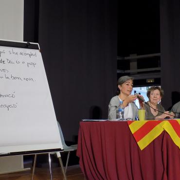 Transcribamos de manera colaborativa la ponencia de Maria del Mar Albajar