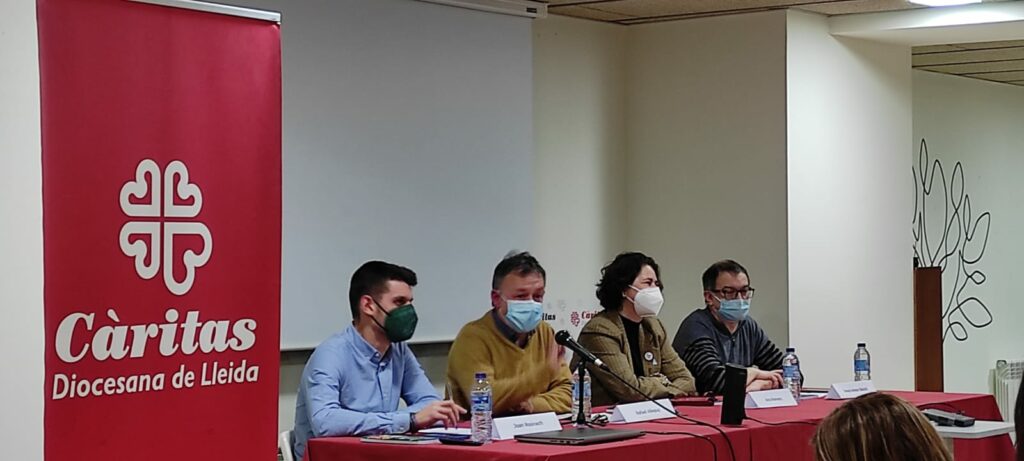 Presentació del llibre de Rafa Allepuz a Lleida el 21 de febrer passat (Foto: Càritas diocesana de Lleida).