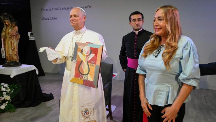 Trobada intensa i emotiva de Lleó XIV amb els presos de Brians