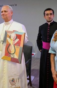 Trobada intensa i emotiva de Lleó XIV amb els presos de Brians