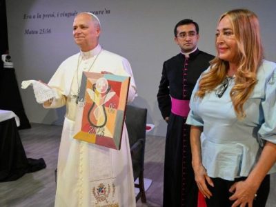 Trobada intensa i emotiva de Lleó XIV amb els presos de Brians