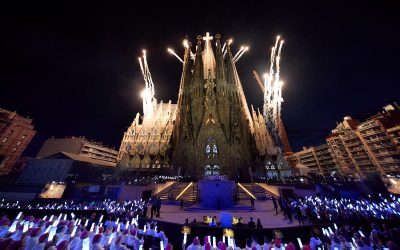 La missa pontifical i la benedicció de la Torre de Jesús, vistes per una dona cristiana de base i militant de l’ACO